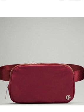 Lululemon Everywhere Belt Bag in Red Merlot, NWT.